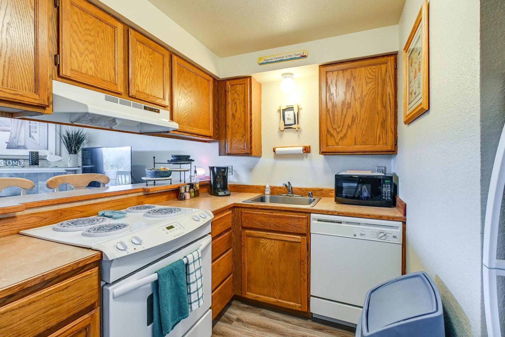 Ocean Shores Condo With Balcony Less Than 1 Mi To Beach! Esterno foto