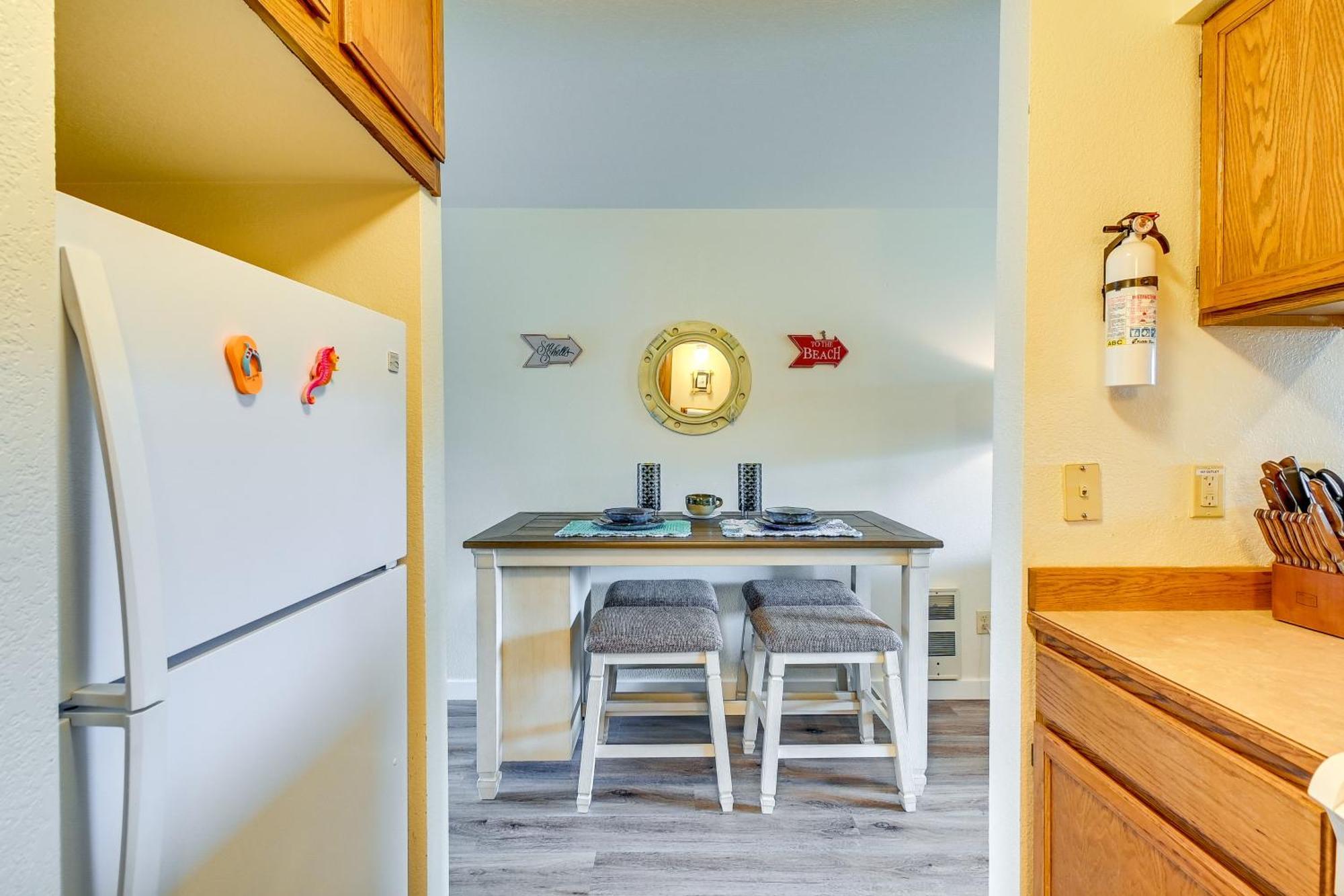 Ocean Shores Condo With Balcony Less Than 1 Mi To Beach! Esterno foto